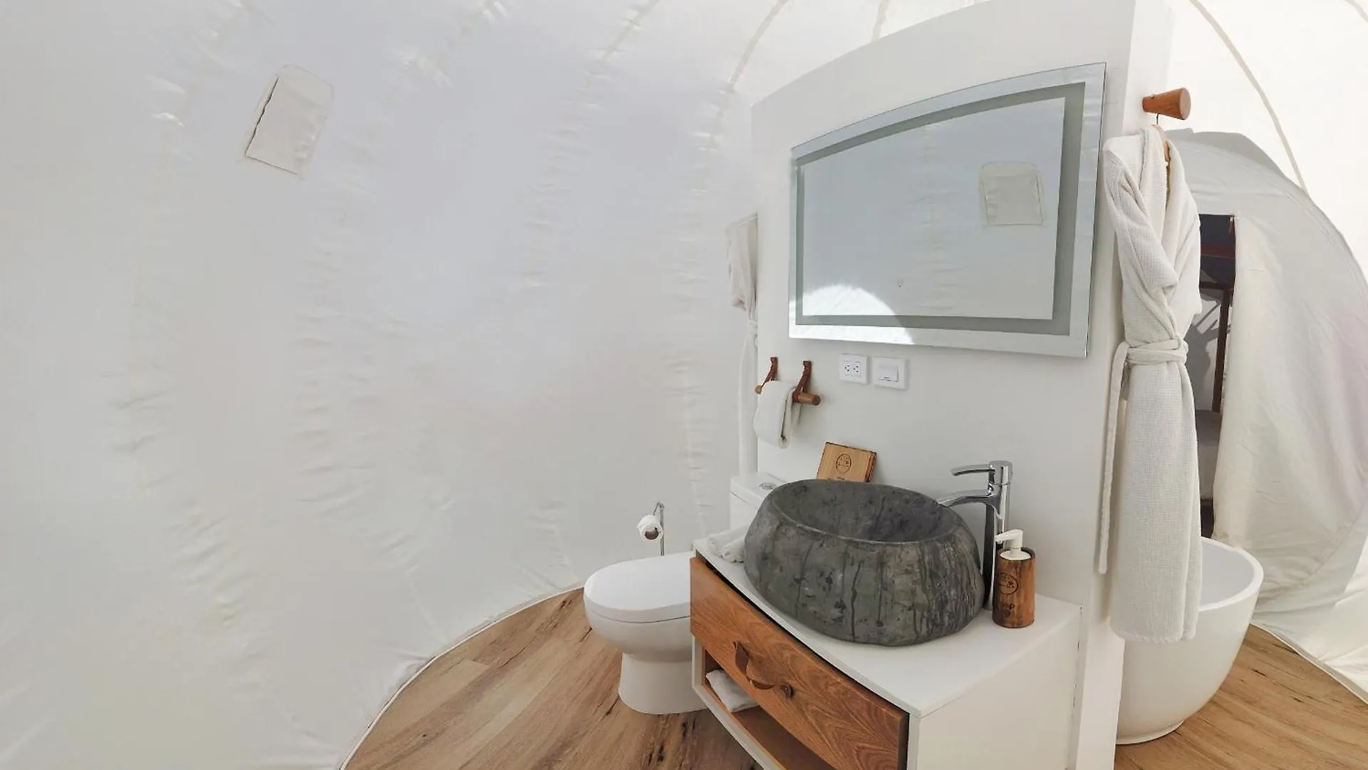 Luksusowy namiot Green Land Bubble Glamping By Mint Cabarete